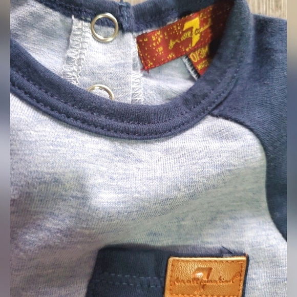 🇺🇲7 for All Mankind boys baby 3 pc outfit, distressed navy/ lt.blue 0-3M - Picture 3 of 14